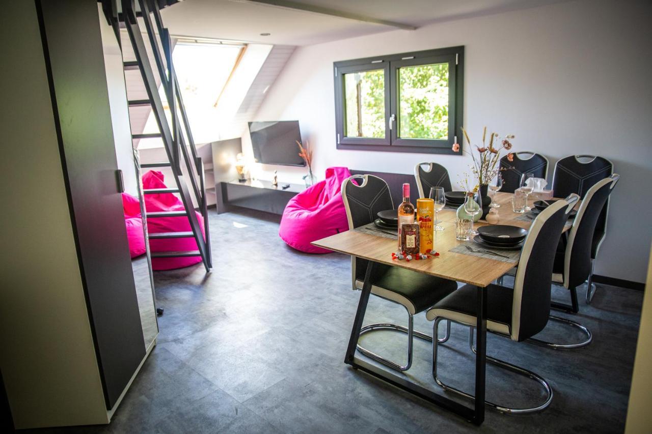 Ferienwohnung Bienvenue Dans Le Violine 2 A 6 Couchages Cholonge Exterior foto