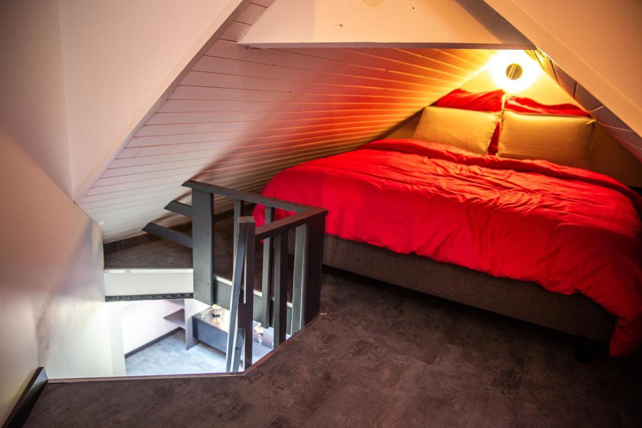 Ferienwohnung Bienvenue Dans Le Violine 2 A 6 Couchages Cholonge Exterior foto